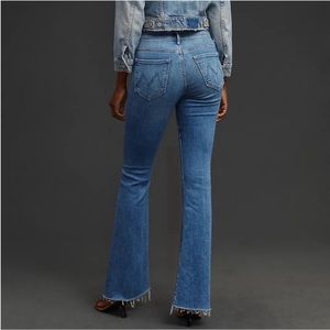 Mother Denim The Weekender Fray Flare Jeans in Hop On Hop Off Wash | 25